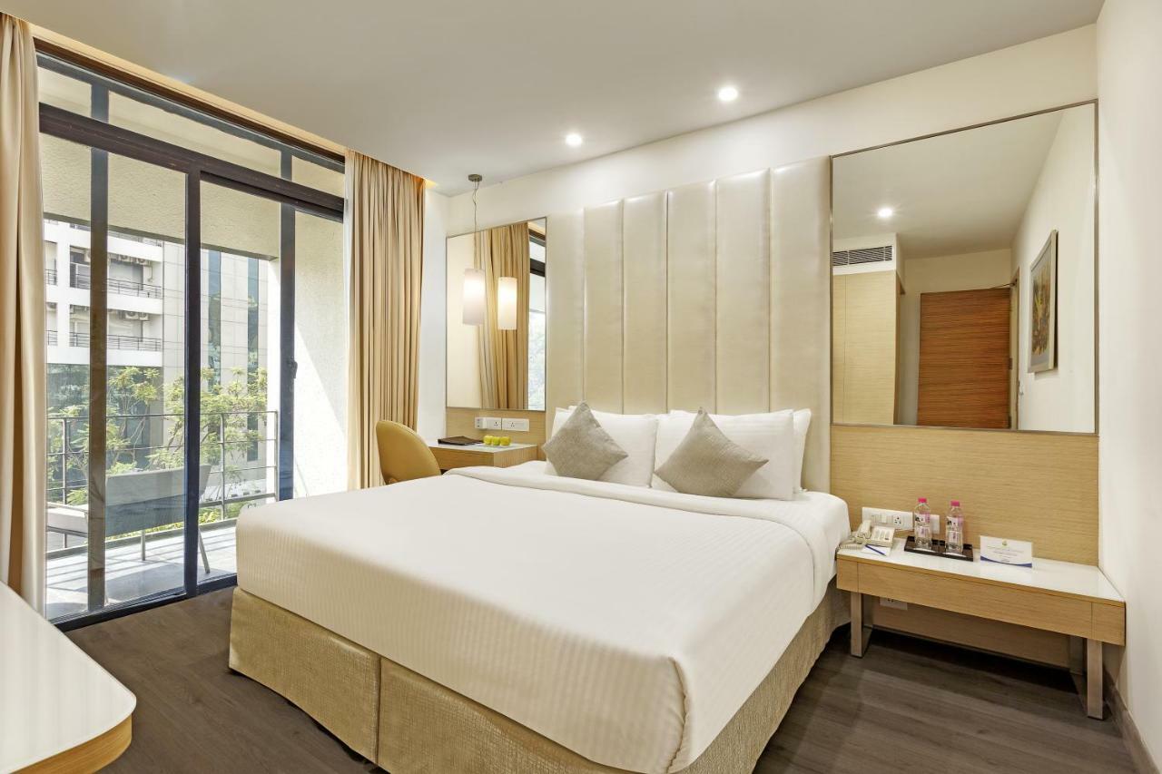 Sarovar Portico Outer Ring Road Hotel Bangalore Ngoại thất bức ảnh